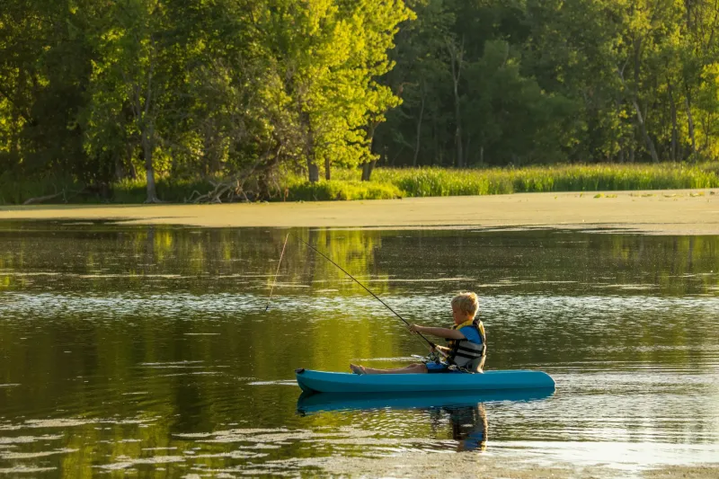 Sweat, Shade, and Largemouths: How Kayak Anglers Own the Dog Days of Summer